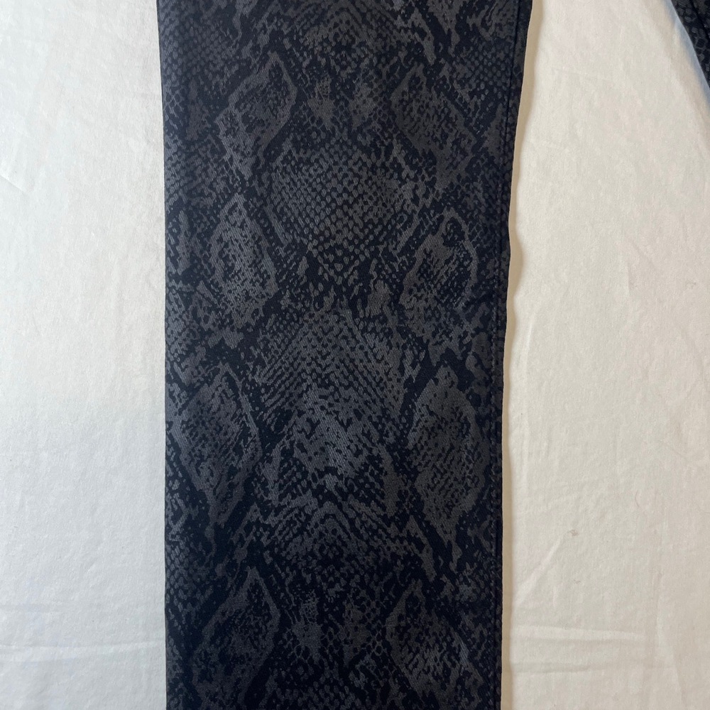 NWT Kut Black Snake Print High Rise 5 Pocket Connie Skinny Pants‎ Size 4 - Picture 2 of 6